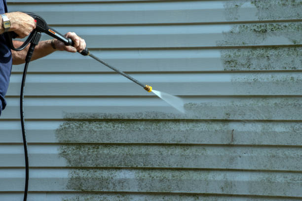 Professional  Pressure Washing Services in Lynnwood, WA